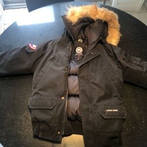 Black Women’s Medium Authentic Canada Goose Jacket